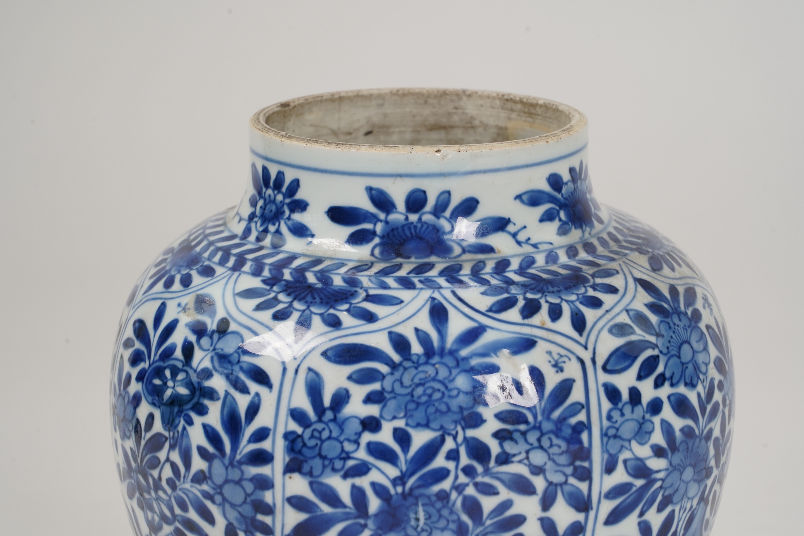 A Chinese blue and white ‘panelled flowers’ baluster vase, Kangxi period (1662-1722)